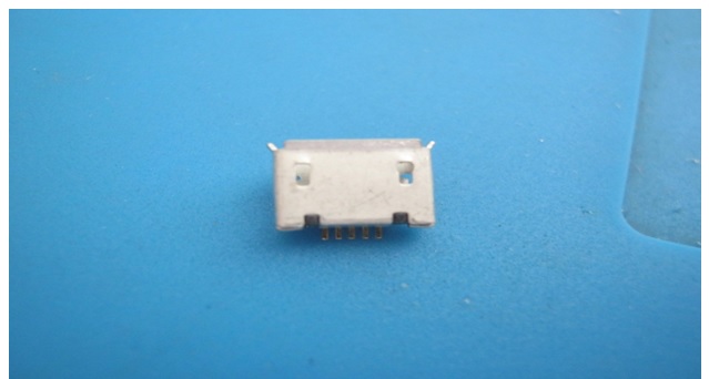 small usb connector