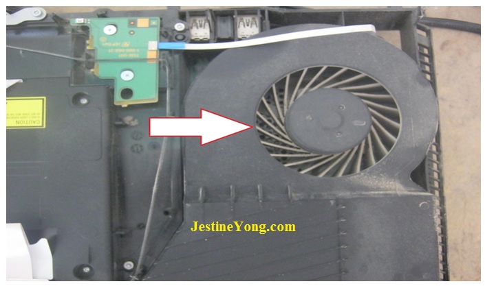 dust in play station 4 repair