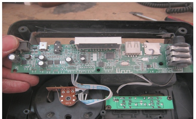 fixing blu tooth speaker